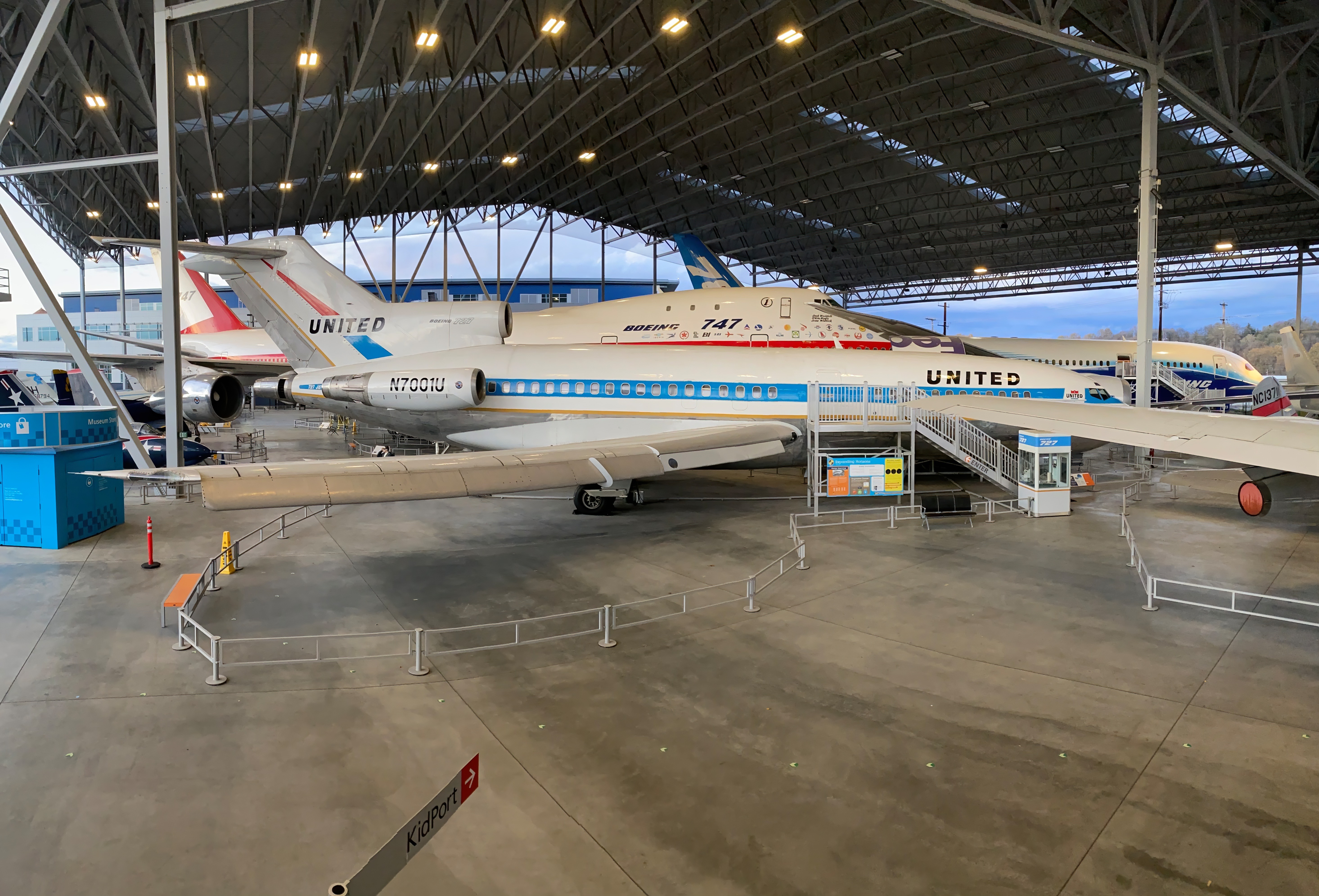 Weightless in Seattle: Behind the scenes with Zero G's 727 – The